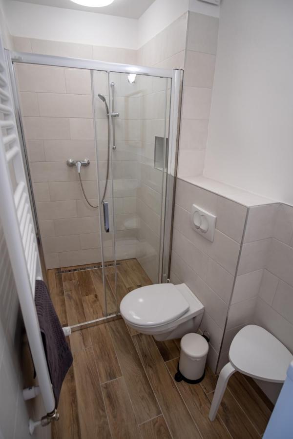 Griff 2. Apartman Печ Экстерьер фото