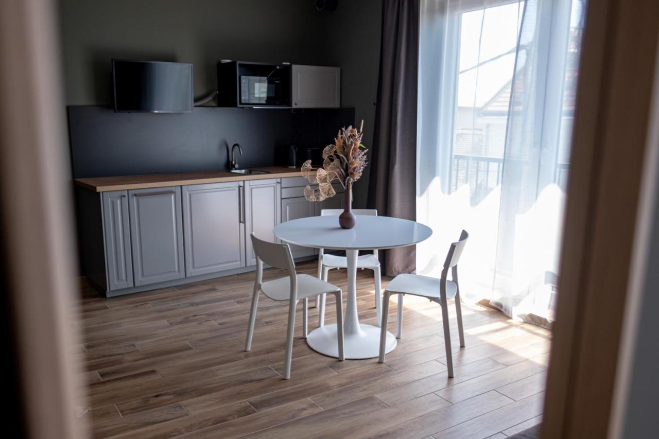 Griff 2. Apartman Печ Экстерьер фото