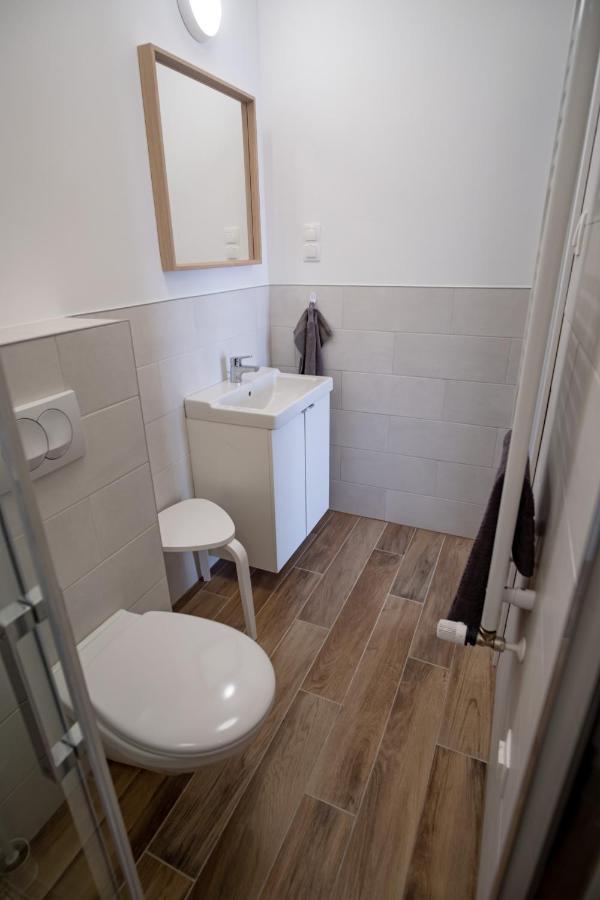 Griff 2. Apartman Печ Экстерьер фото